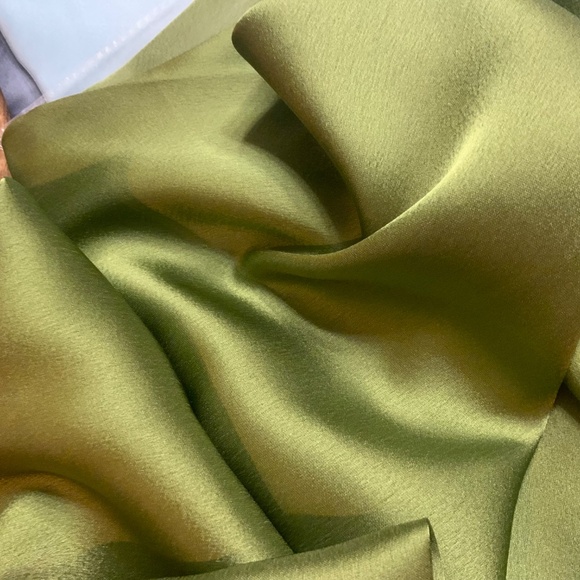 Luxury Olive Green 100% SILK SATIN Large Shawl Scarf Wrap Wedding CoverUp - Picture 7 of 7